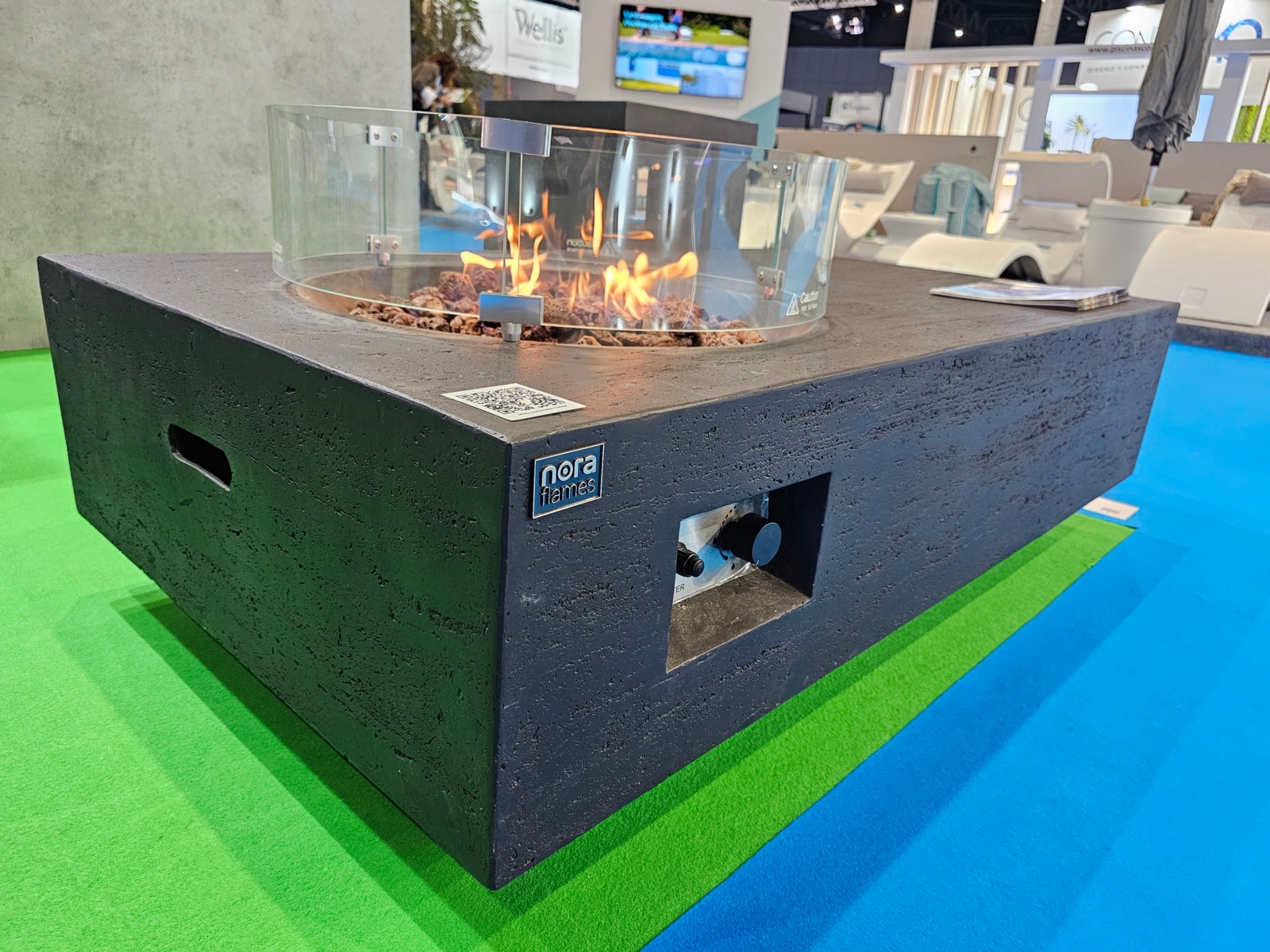 Mesa de exterior composite YASUR LPG - Imagen 3